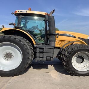 challenger tractors for sale in upington